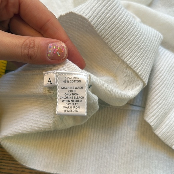 Loft Linen and Cotton Top - Picture 5 of 5
